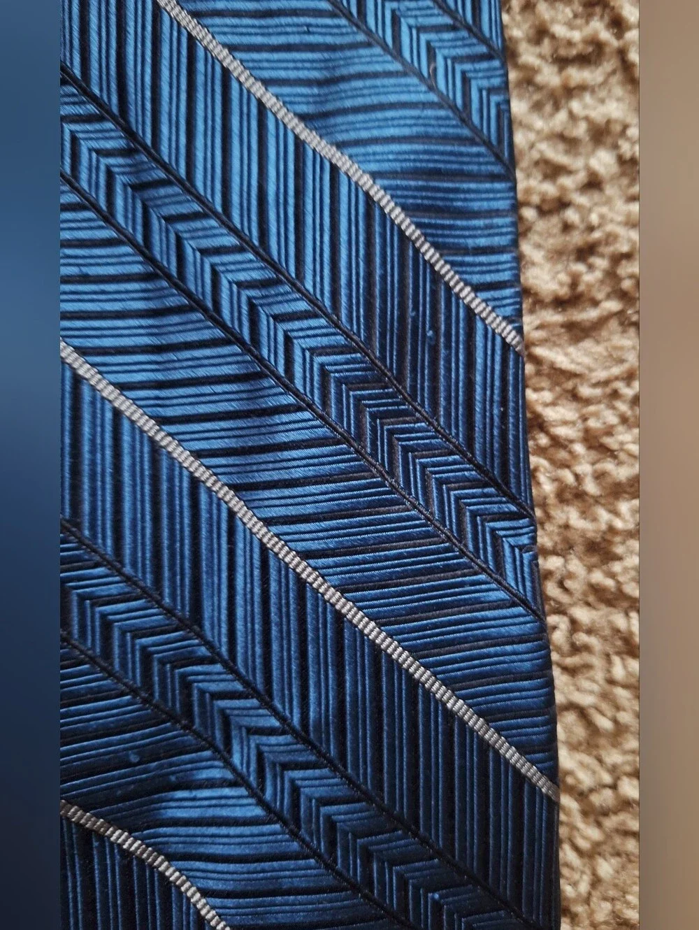 Robert Talbott elegant chevron